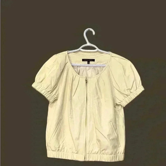 Cynthia  Steffe lined lambskin jacket w short, puffy sleeves, two front pockets - Picture 1 of 5